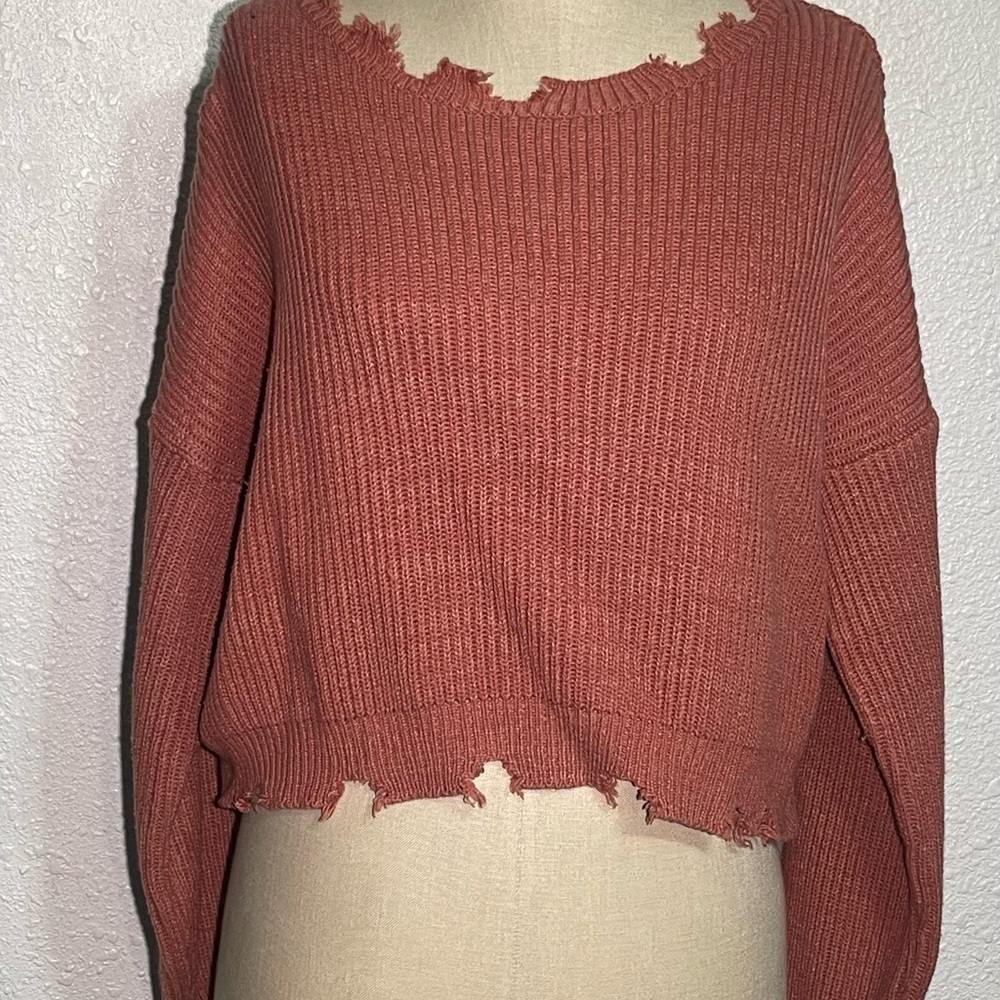 Poof apparel Women's Distressed cropped Knit Sweater size large